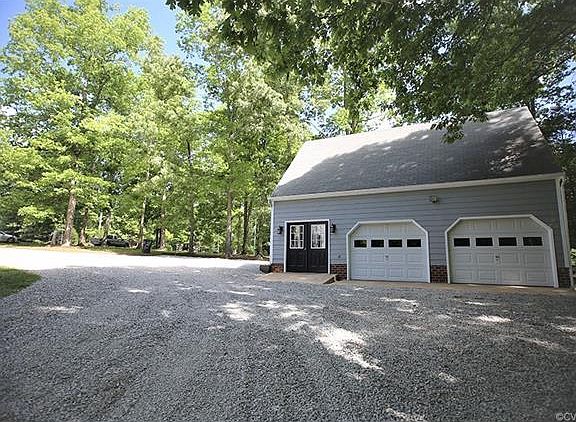 3rd image of 11931 Spikehorn Ln