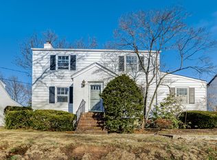117 Greenwood Dr, Millburn, NJ 07041