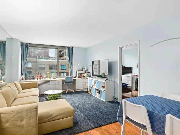 2 South End Avenue 9E image 1 of 6