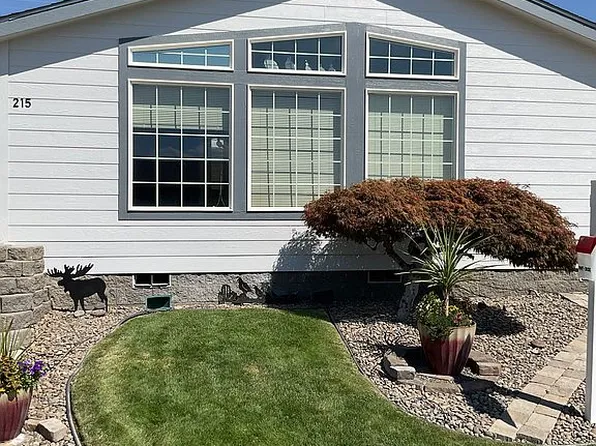 200 Bridle Way Unit 215, Yakima, WA 98901