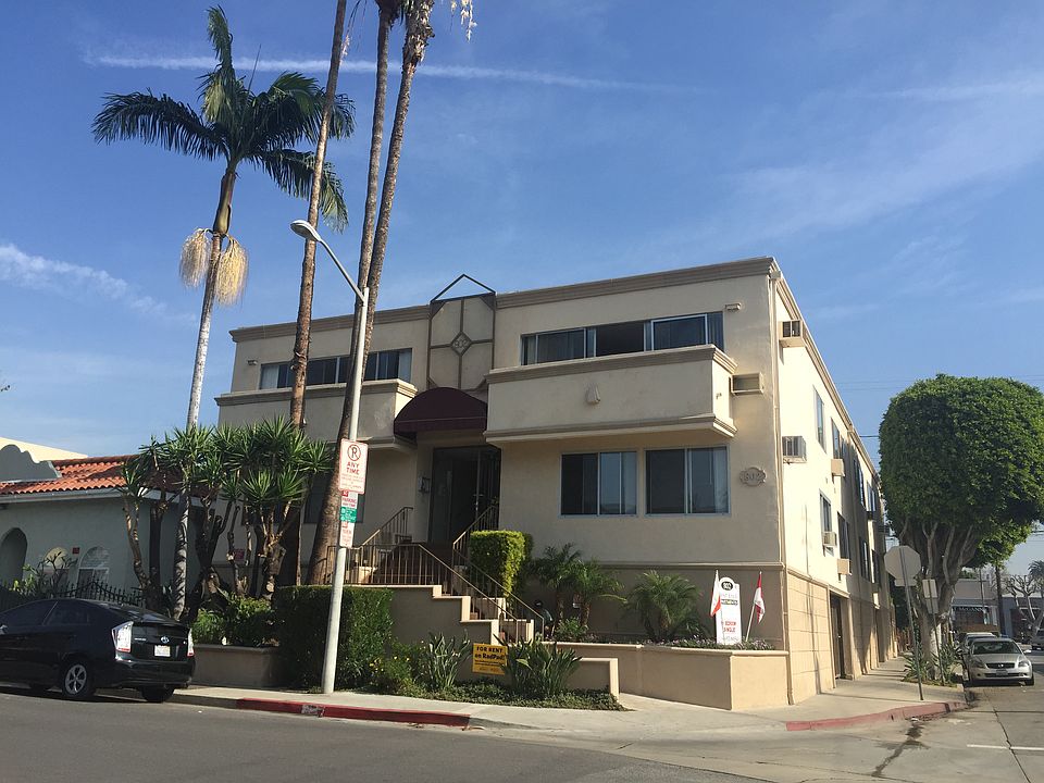 1st image of 802 N West Knoll Dr APT 204