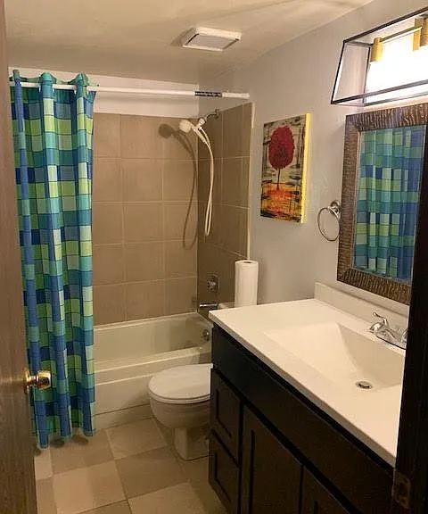 1110 Holli Springs Ln #B — Photo 8