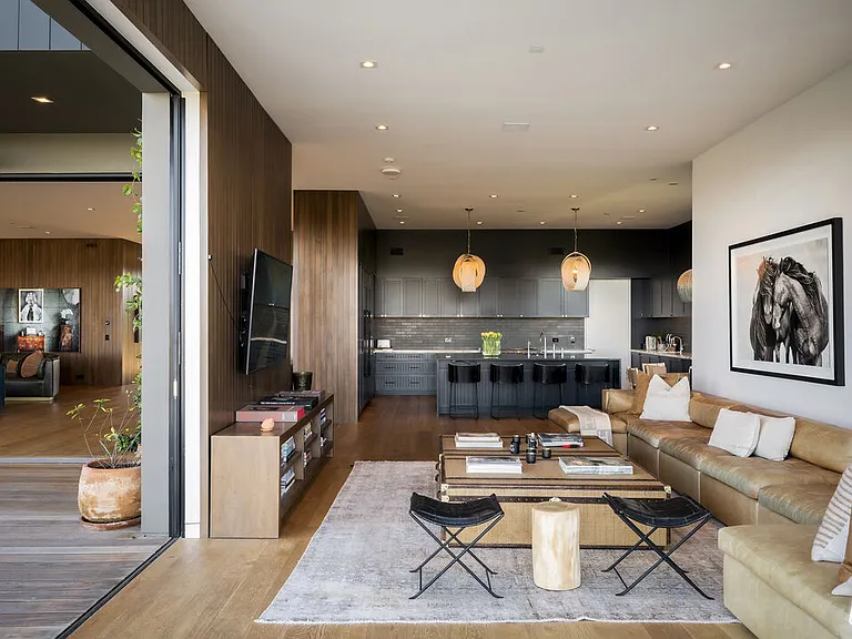 1030 Somera Rd — Photo 23