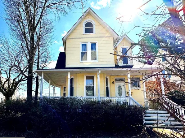 511 E 42nd St, Baltimore, MD 21218