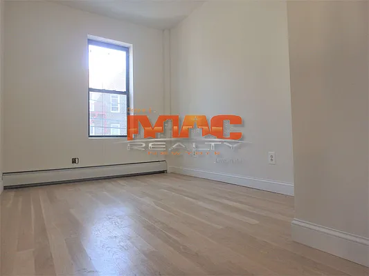 Rented by MAC Realty NY | media 3