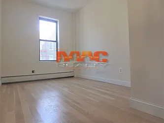 Rented by MAC Realty NY