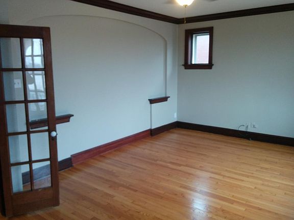 2nd image of 3445 Klocke St