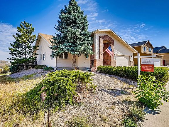 9725 Fairwood Street view