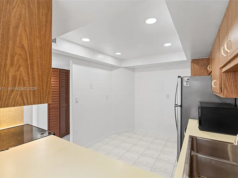 1351 NE Miami Gardens Dr #301E — Photo 12
