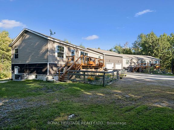 3rd image of 1515 Uffington Rd