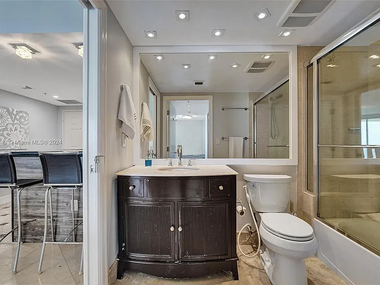16699 Collins Ave #4106 — Photo 22
