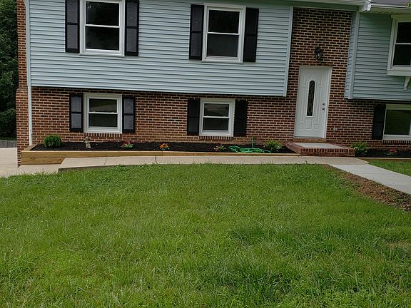 3rd image of 9 Haven Ct