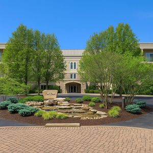 5735 Newbank Cir APT 202, Dublin, OH, 43017