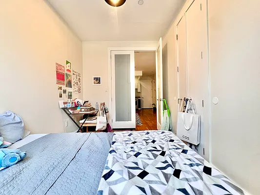 Rented by ERNY LLC | media 13