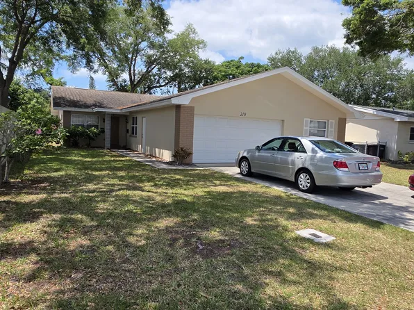 210 Patricia Ave APT 1, Clearwater, FL 33765