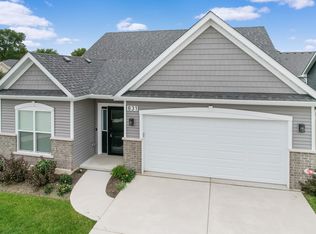 831 Alexandra Ln, Yorkville, IL