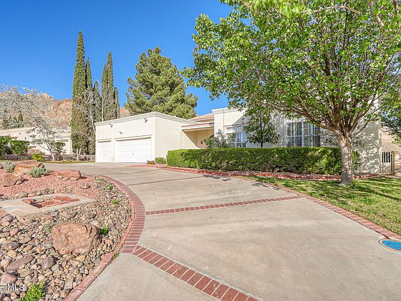 4th image of 1012 Singing Hills Dr