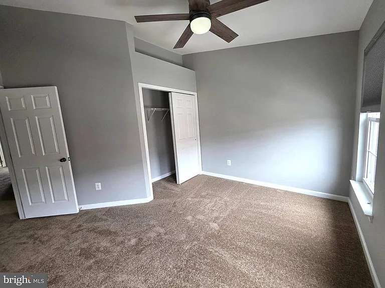 25257 Bald Eagle Ter — Photo 24