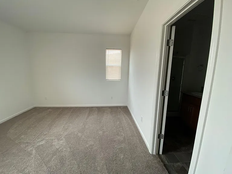 2020 Conadria Ave — Photo 6