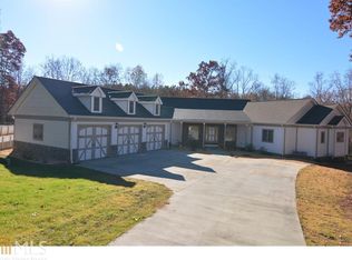 13 Deerview Ct, Fairmount, GA 30139