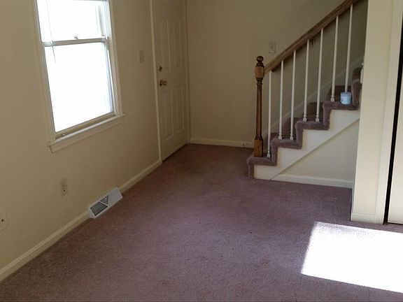 4th image of 347 Foundry St APT 2