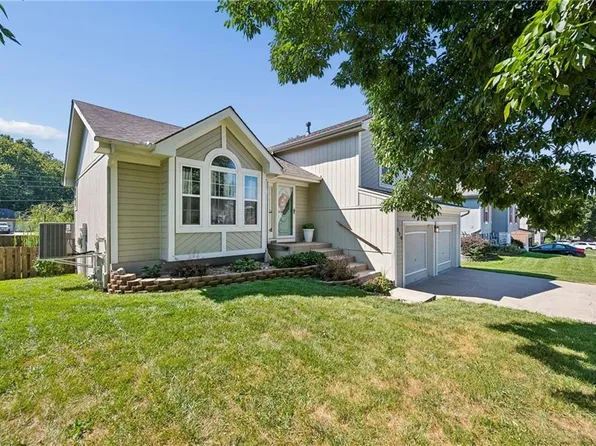 819 NE 116th Ter, Kansas City, MO 64155