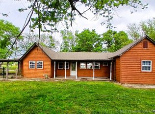 642 S Mississippi St, Nowata, OK 74048