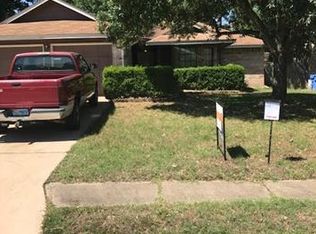 1111 Batavia Dr, Pflugerville, TX 78660