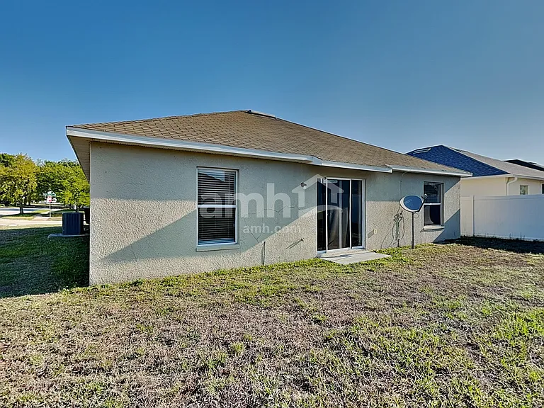 12042 Butler Woods Cir — Photo 21