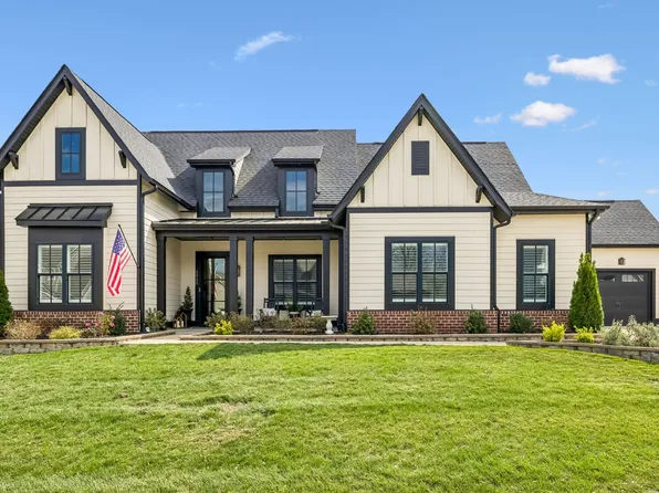 6013 Emma Victoria Dr, Franklin, TN 37064