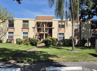 7320 NW 18th St APT 204, Margate, FL 33063