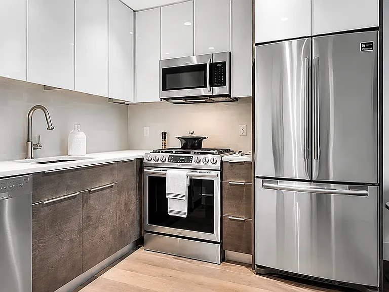 227 Lexington Ave #901 — Photo 5
