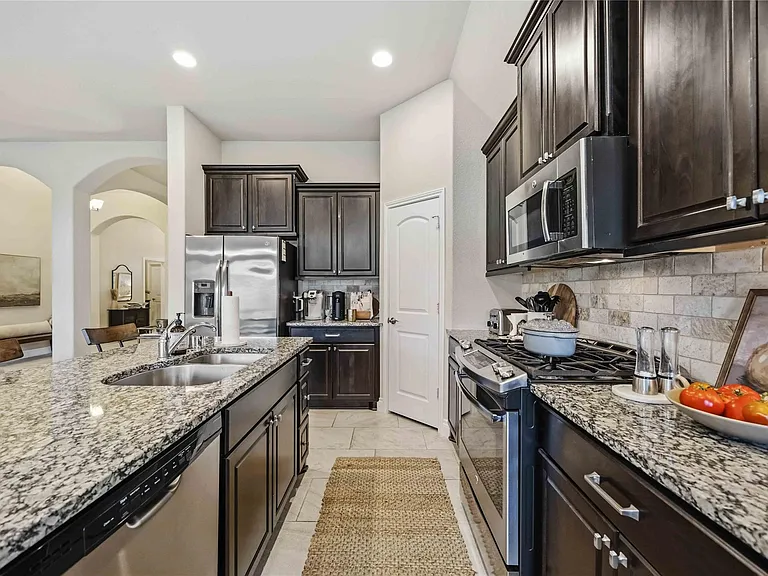 2909 Oakmist Ridge Ln — Photo 12