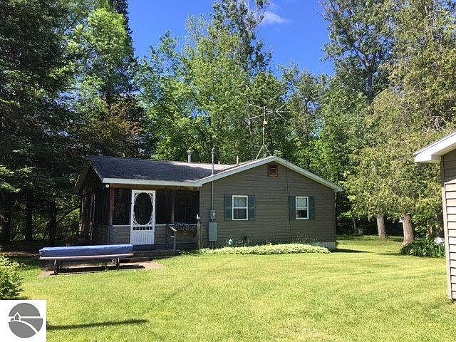 1st image of 8885 Cranberry Dr