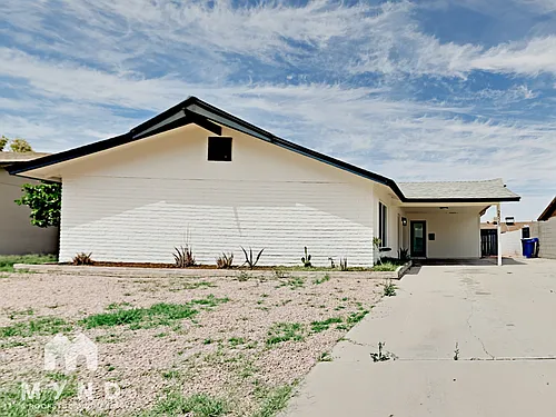 2528 E Hermosa Dr Photo 1