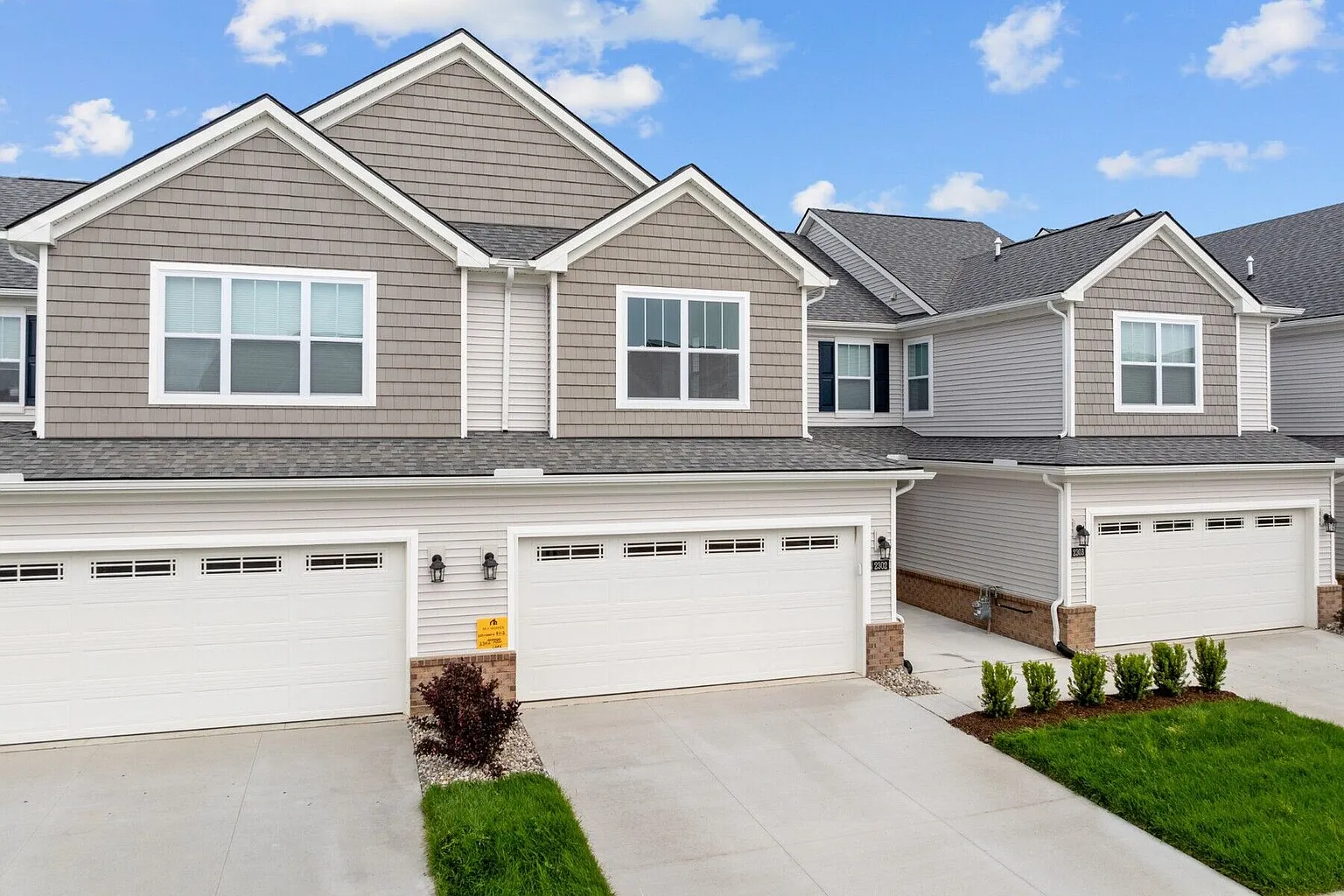 2302 Mill Ln photo 1