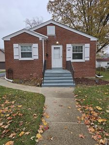 143 S Washington St, Hobart, IN, 46342