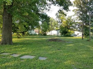 1109 N Monroe St, Marion, IL 62959