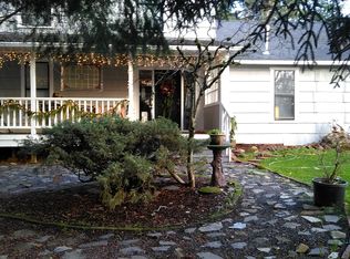 218 Fairview St, Silverton, OR 97381