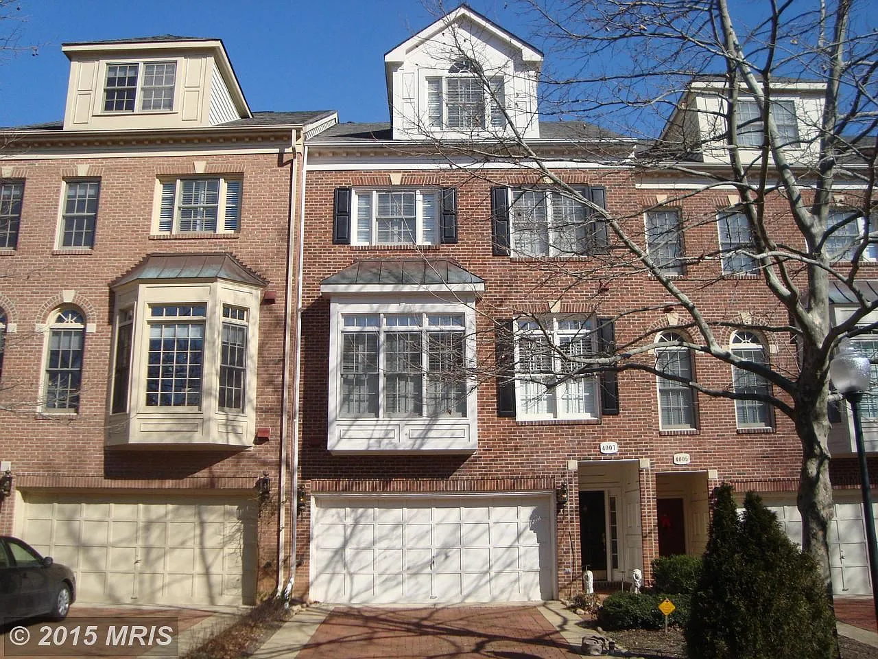 4007 Mansion Dr NW photo 1