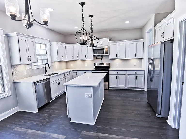 851 Jersey Dr — Photo 15