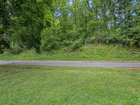 J Dr N, Marshall, MI 49068