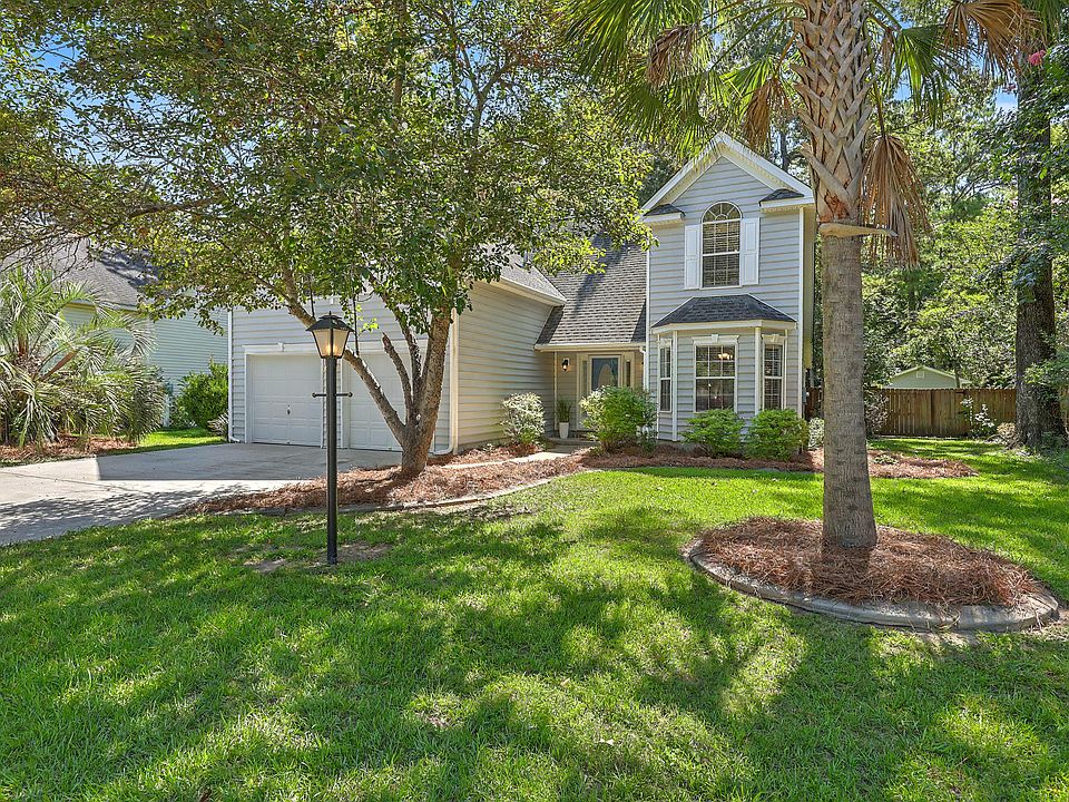 1st image of 120 Tattingstone Way