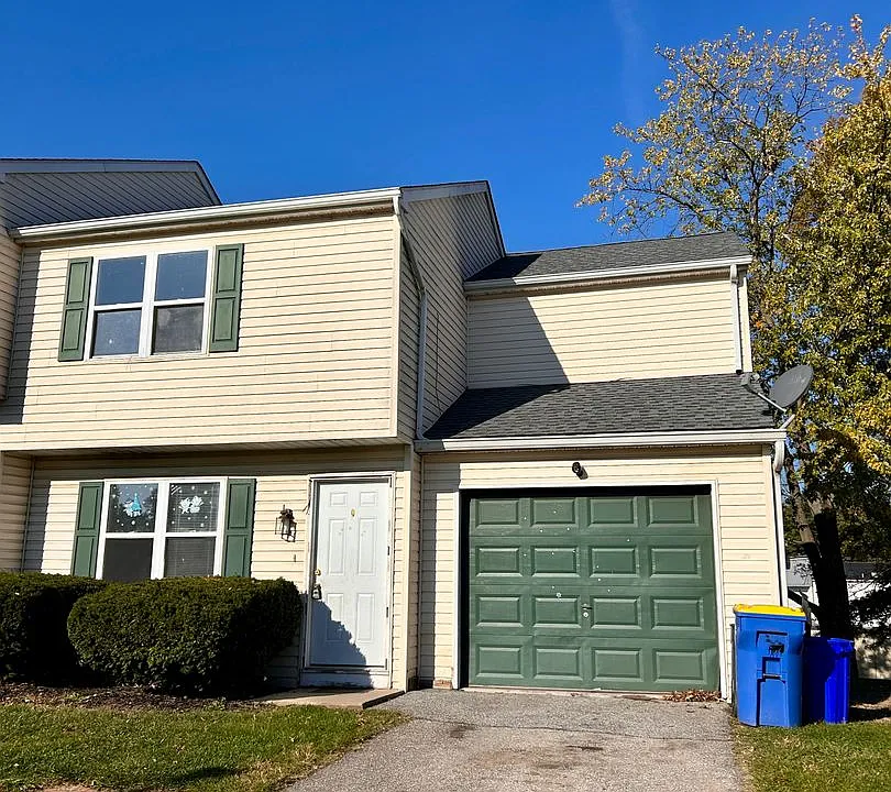 20 N Poplar Ct