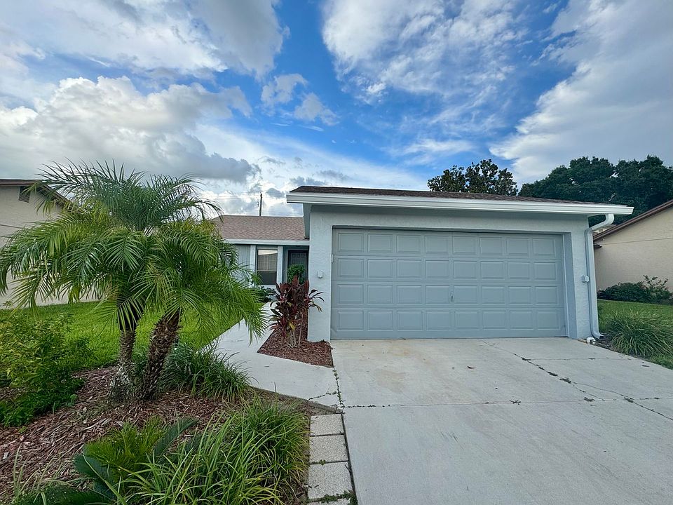 1st image of 4044 Cypress Lndg E