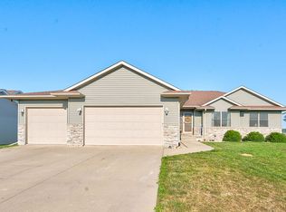 601 Endeavor Ave, Urbana, IA