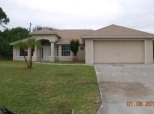 523 SW Gale Ln, Port Saint Lucie, FL 34953