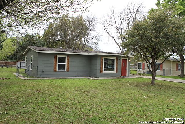 1st image of 226 Weathercock Ln