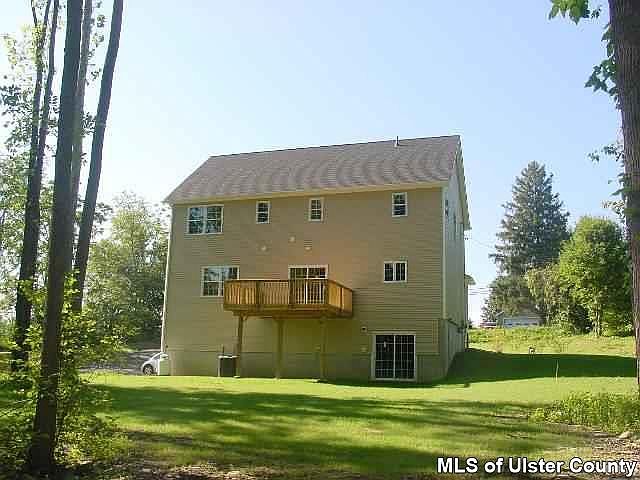 2nd image of 82 Willow Tree Road