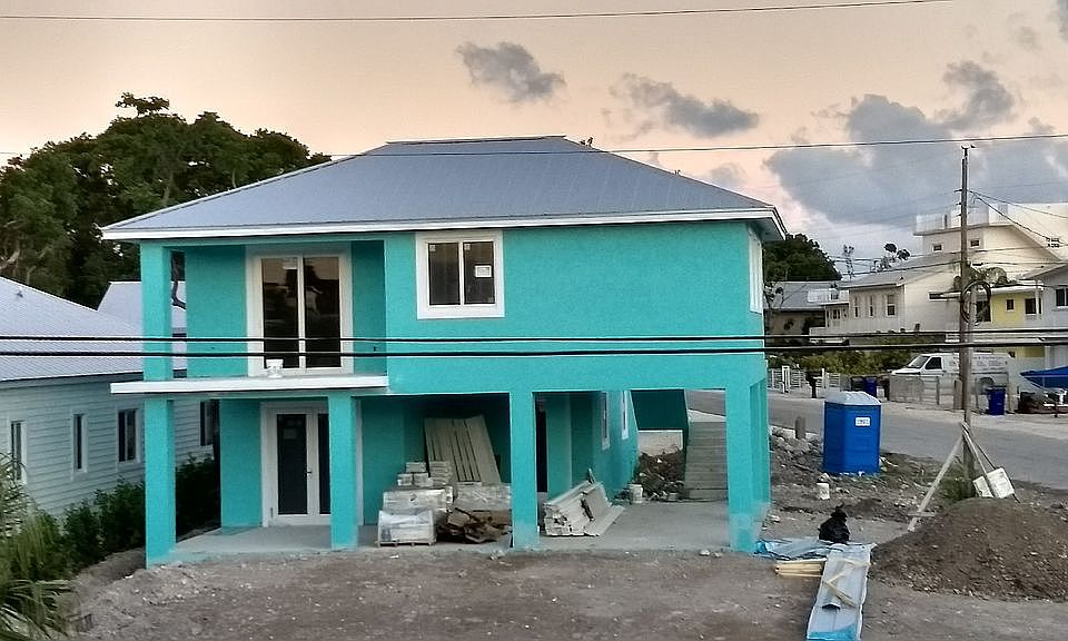 1st image of 266 Bougainvillea St
